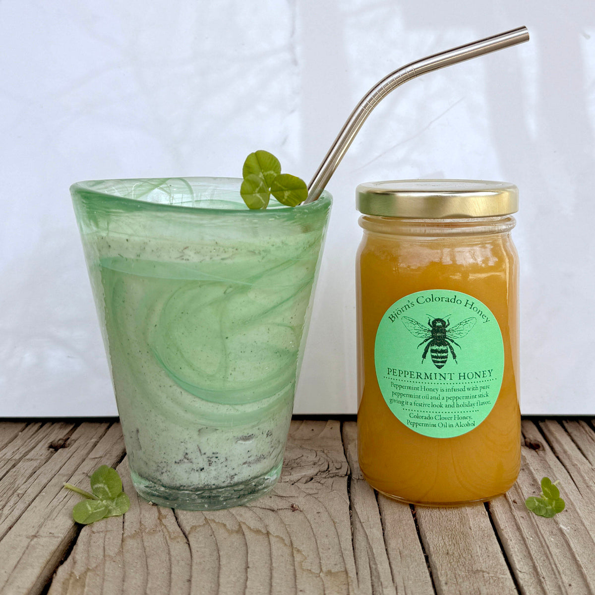 Shamrock_Shake-Glamor-